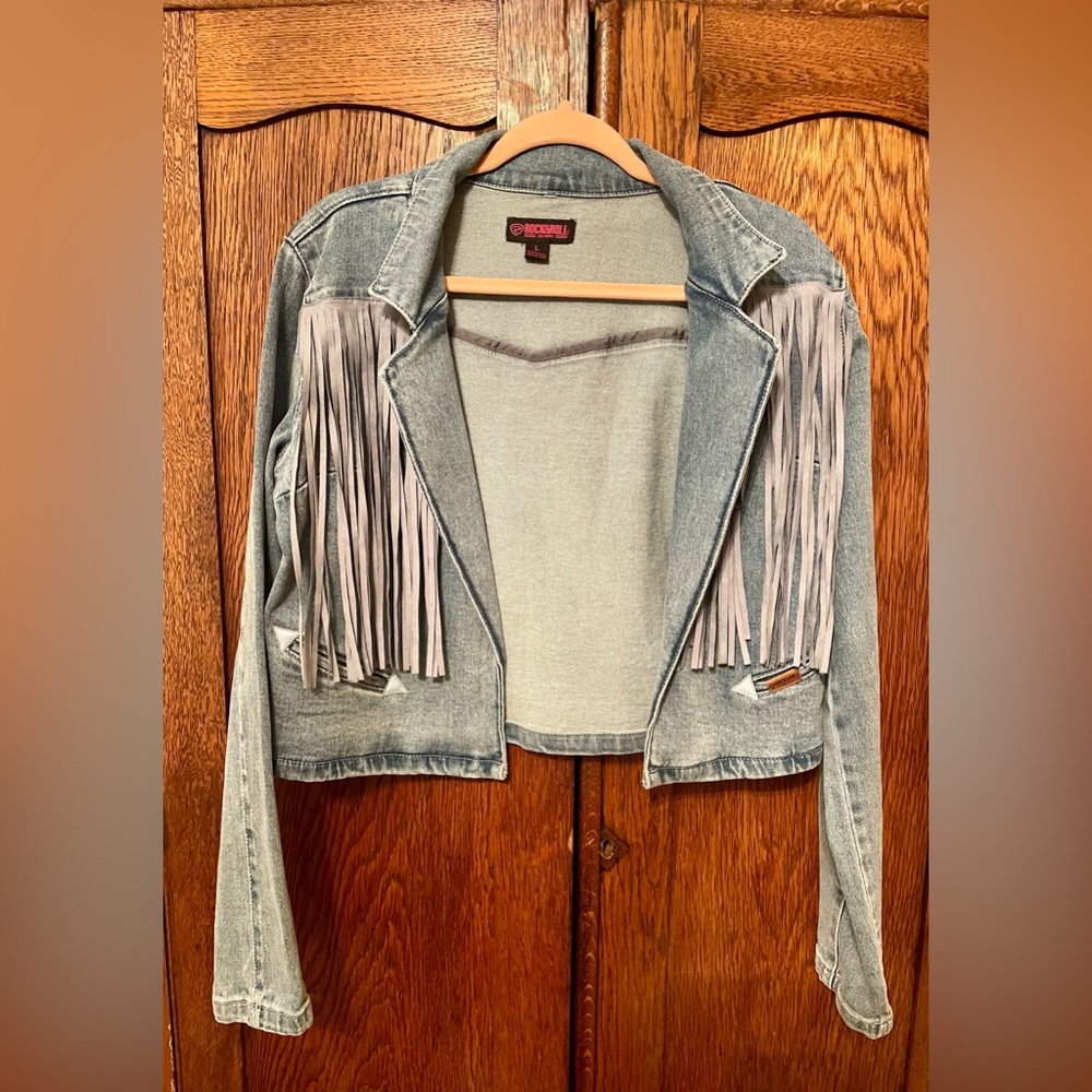NWOT Rock & Roll Denim Women’s Jean Jacket with fringe Size Large